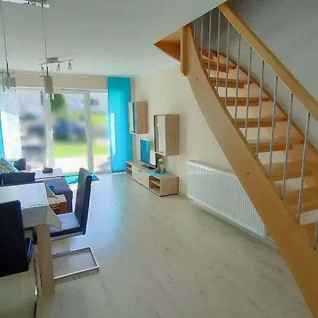 Schloegl Apartment *